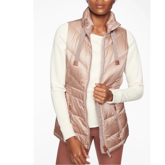 Athleta Banner Peak Down Vest Nouveau Rose Size S - Picture 1 of 12
